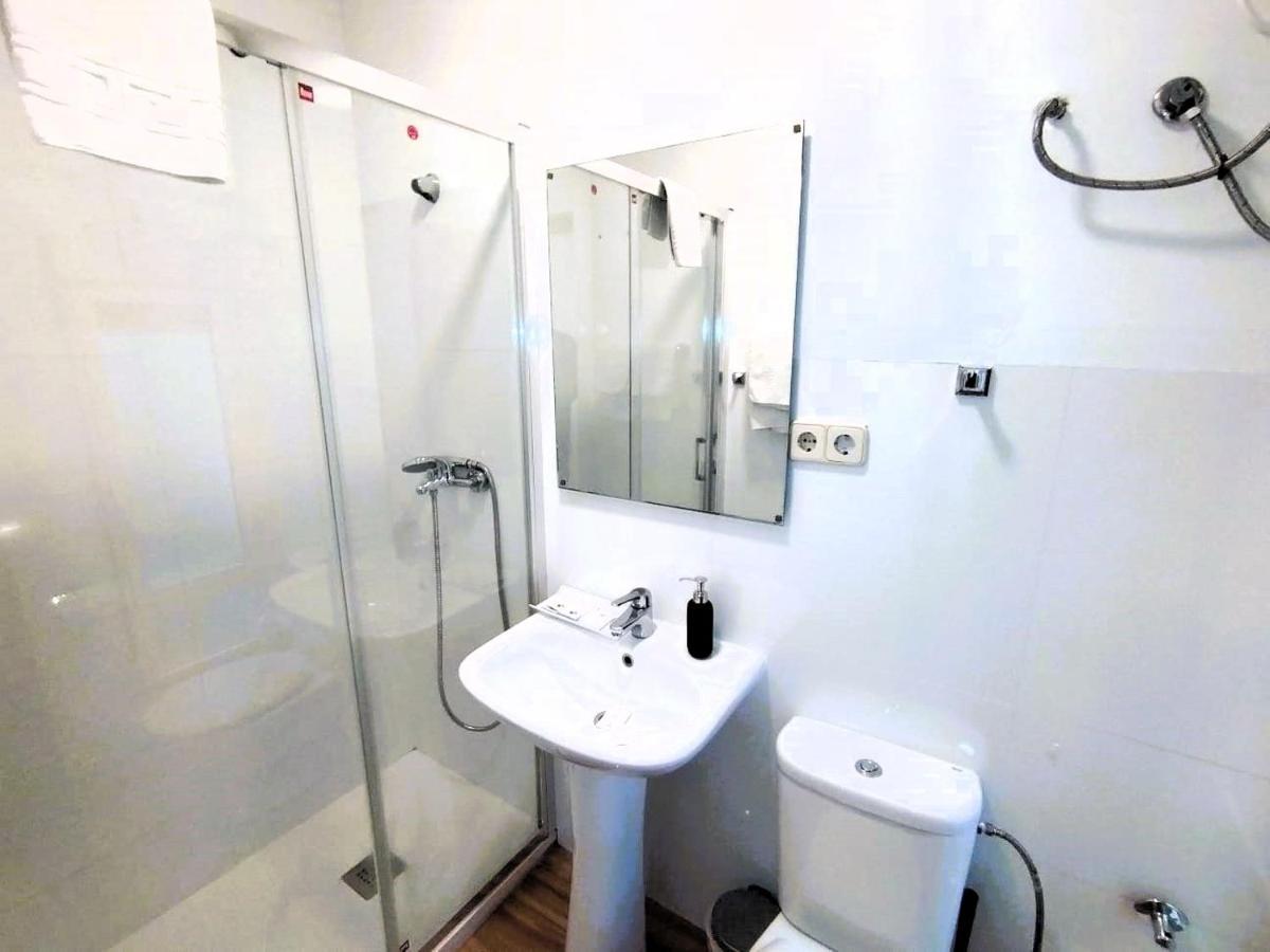 Puerta Del Sol - Apartamento Para 6 Madrid Exteriér fotografie