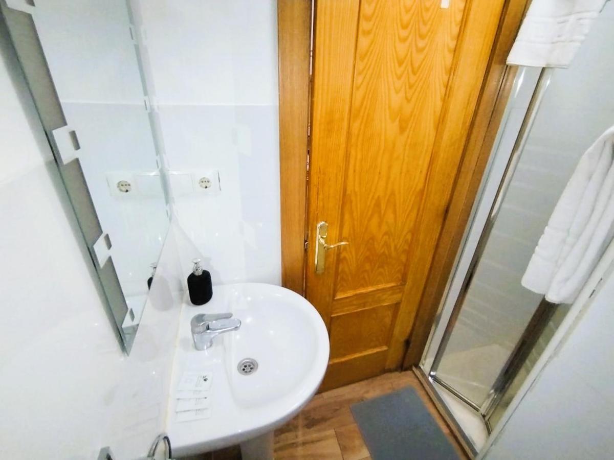 Puerta Del Sol - Apartamento Para 6 Madrid Exteriér fotografie