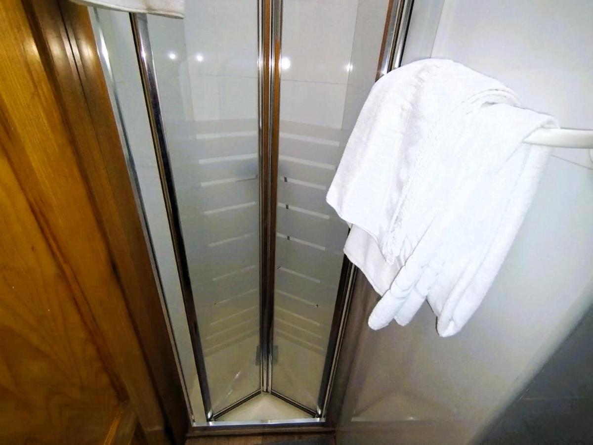 Puerta Del Sol - Apartamento Para 6 Madrid Exteriér fotografie